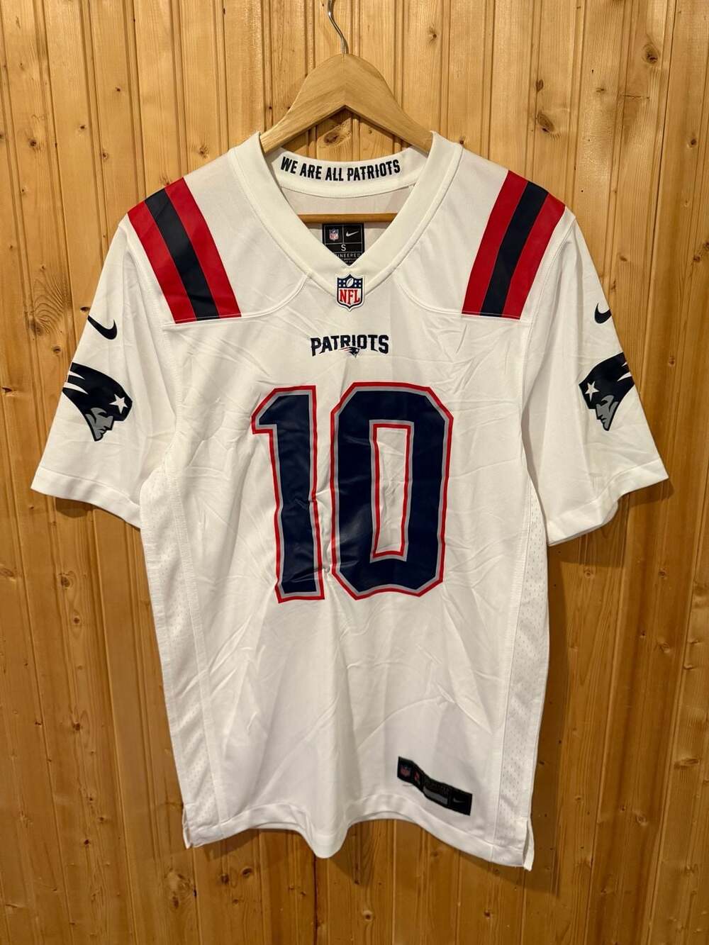 Nike New England Patriots Drake Maye 10 Jersey Size S